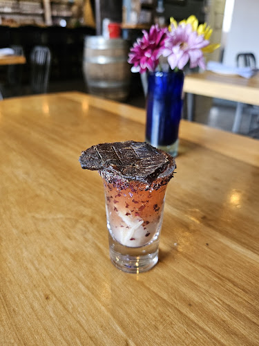 Comentarii opinii despre Tide and Vine Oyster House