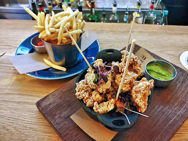 Walrus Pub & Beer Hall