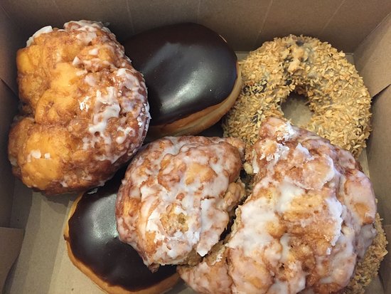 Opinii despre Robin's Donuts în Regina - Hospitality and gastronomy