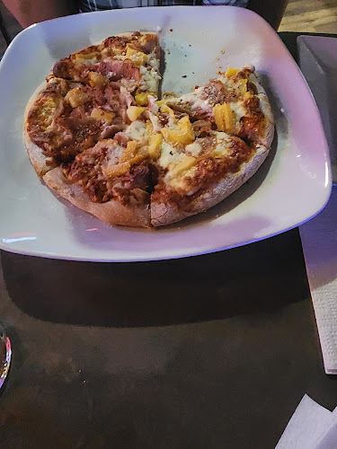 1837 Portage Ave, Winnipeg, MB R3J 0G7