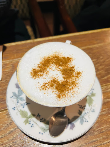 Opinii despre Leisure Tea & Coffee în Richmond - Hospitality and gastronomy
