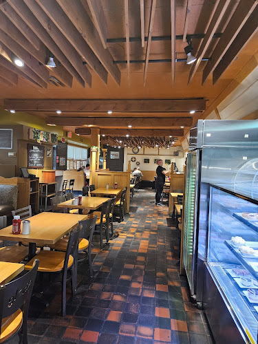 Gloria's Restaurant - Greater Sudbury