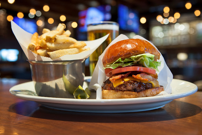 Opinii despre Browns Socialhouse Lower Lonsdale în North Vancouver - Hospitality and gastronomy