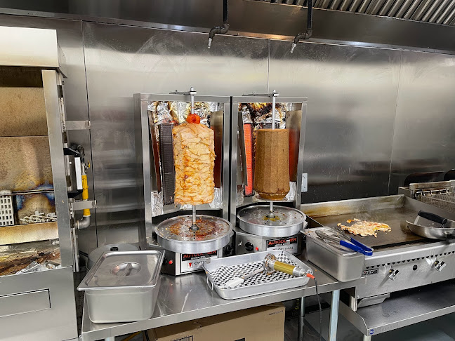 Comentarii opinii despre Classic Pizza & Donair