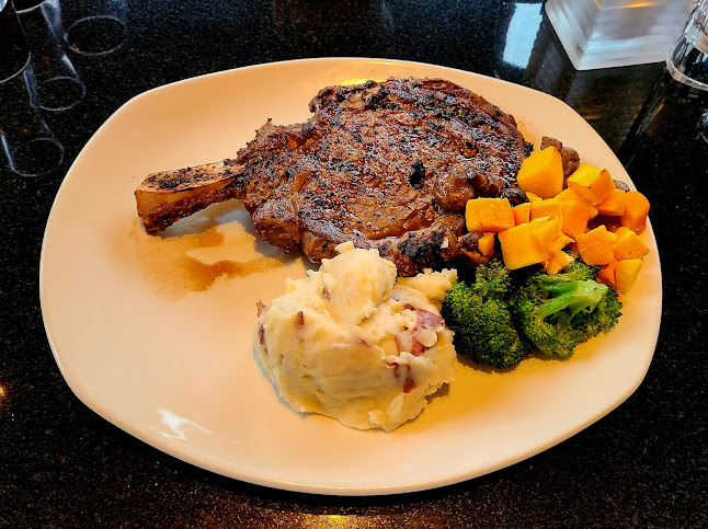 The Keg Steakhouse + Bar - Yaletown - Hospitality and gastronomy