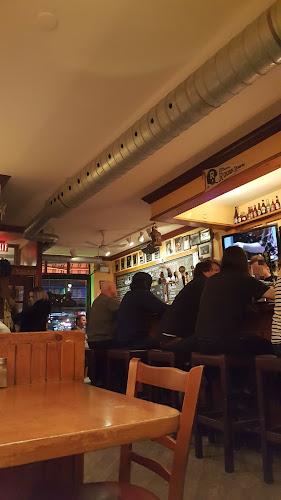 885 Bank St, Ottawa, ON K1S 3W4