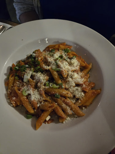 2405 Yonge St A, Toronto, ON M4P 2E7