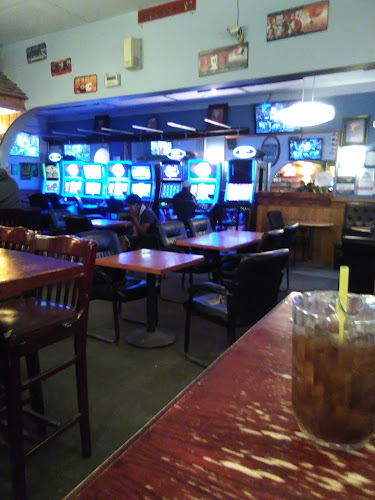 Glenn's Job Site 1 Sports Bar