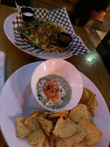 107 8 Ave SW, Calgary, AB T2P 1B4