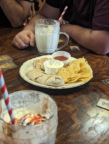 Comentarii opinii despre The Adventurers Guild Board & Video Game Café