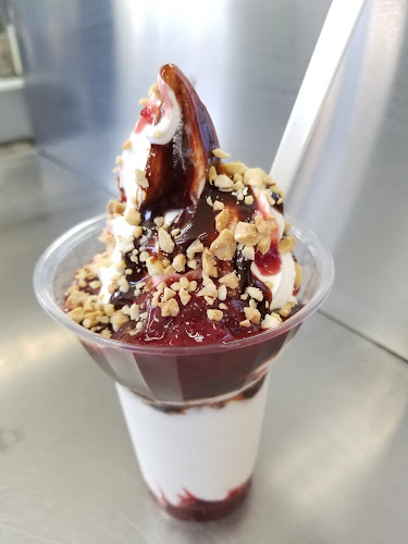 802 Thornhill St, Morden, MB R6M 1G4