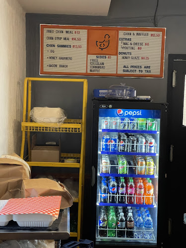 Beaks Chicken (East Regina) - Hospitality and gastronomy