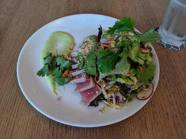 Moxies Toronto Downtown Restaurant - Toronto