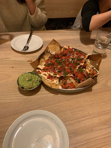 15 W Cordova St, Vancouver, BC V6B 1C8