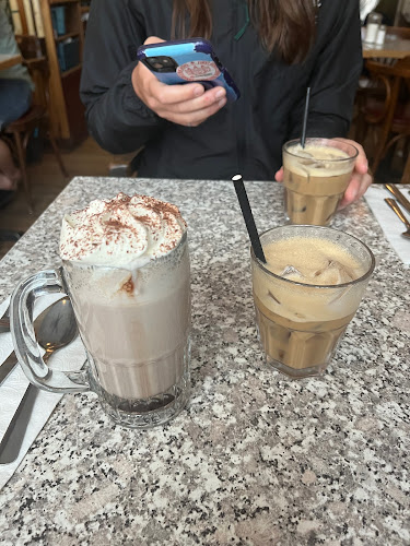 Opinii despre John's Place Restaurant în Victoria - Hospitality and gastronomy