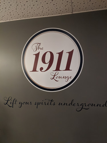 Comentarii opinii despre Nineteen 11