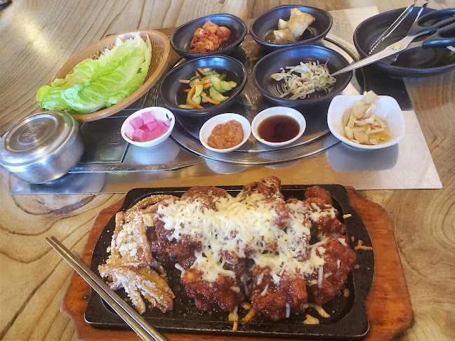 10704 97 St NW, Edmonton, AB T5H 2L9