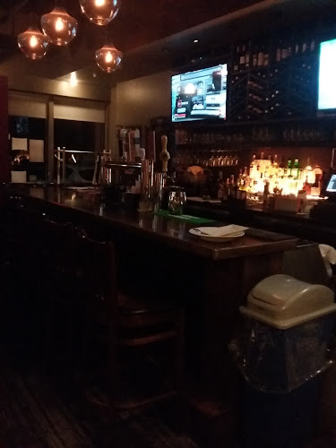Bowman's Bar & Grill - Ottawa