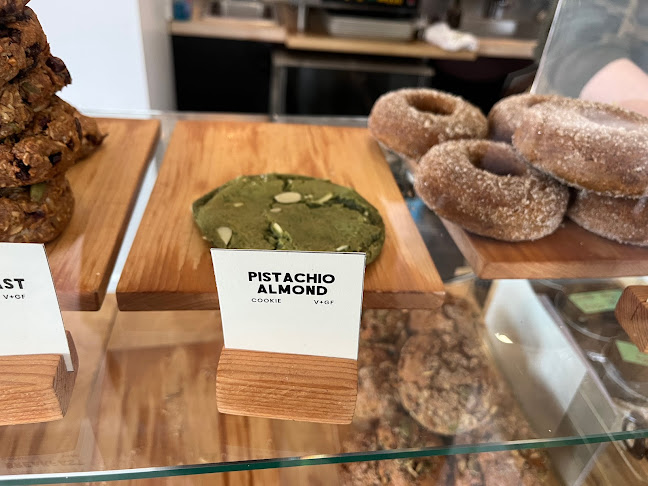 321 Selby St A, Nanaimo, BC V9R 2R4