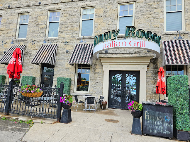 271 Merritt St, St. Catharines, ON L2T 1K1