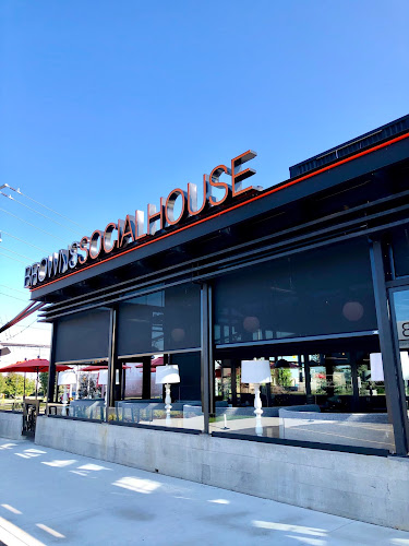 Browns Socialhouse Waterloo