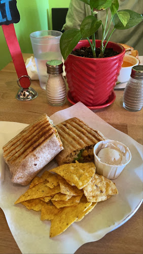 Comentarii opinii despre The Abbey Café & Gallery