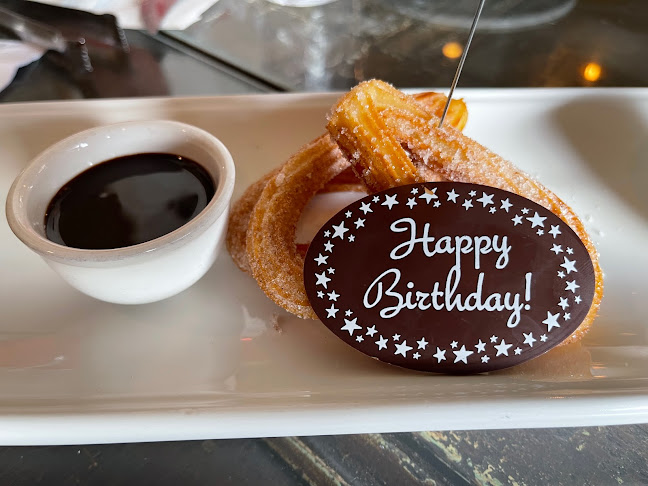 Opinii despre Gaucho Brazilian Barbecue în Calgary - Hospitality and gastronomy