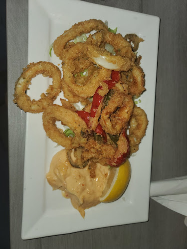 Portly Piper Pub Ajax - Hospitality and gastronomy