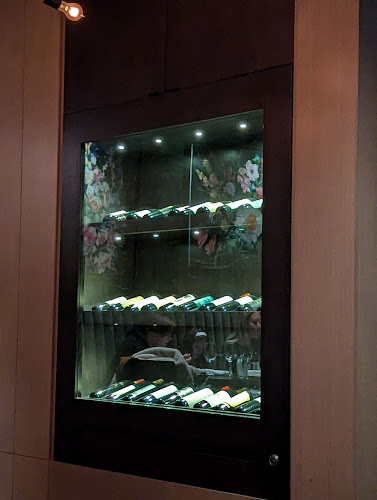 731 Main St Unit 110, West Vancouver, BC V7T 0A5