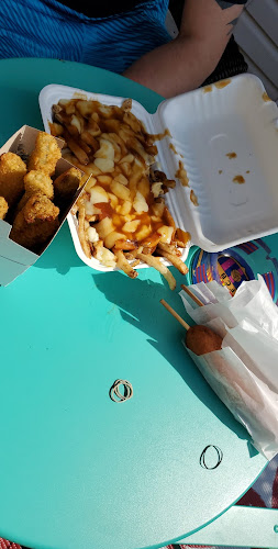 Bundy's Chip Stand - Hospitality and gastronomy