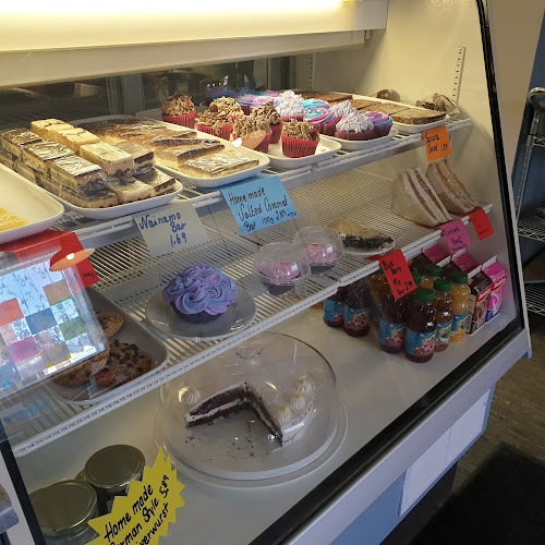 Crazy Lady's Cafeteria + Country style catering - Hospitality and gastronomy