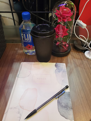 Arveen's Express Cafe & Waffles By Khi Coffee - Hospitality and gastronomy