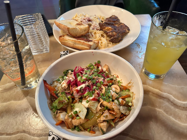 Comentarii opinii despre Browns Socialhouse Kitsilano