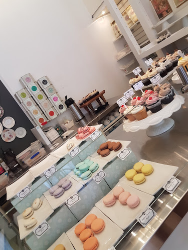 Bobbette & Belle Artisanal Pastries - Toronto