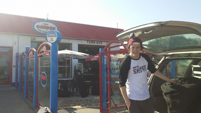 710 Gershaw Dr SW, Medicine Hat, AB T1A 5C8