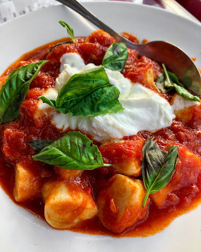 Comentarii opinii despre Sugo