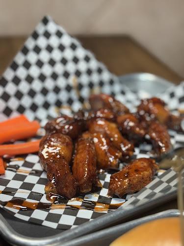 532 Simcoe St S, Oshawa, ON L1H 4J8