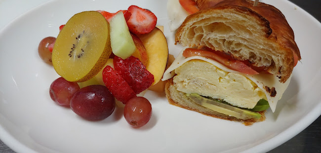 2120 Austin Ave, Coquitlam, BC V3K 3R8