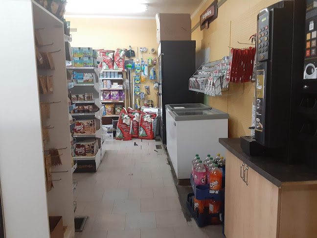 Traiteur - Épicerie l'Incontournable - Hospitality and gastronomy