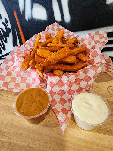 All Out Burger - Ottawa