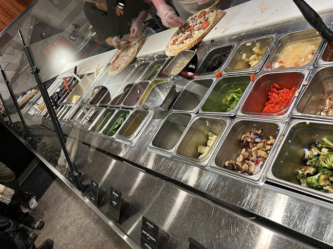 Comentarii opinii despre Blaze Pizza