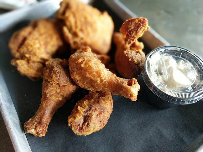 Opinii despre The Dirty Bird Chicken + Waffles în Toronto - Hospitality and gastronomy