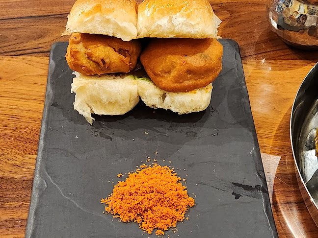 Comentarii opinii despre Mumbai local