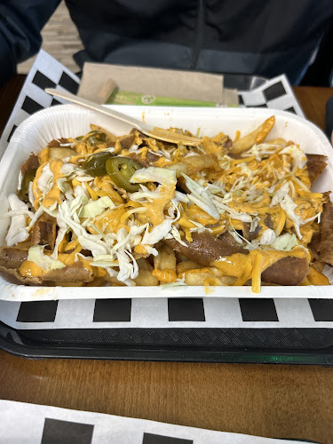 Opinii despre Donair Dude Lonsdale Ave în North Vancouver - Hospitality and gastronomy