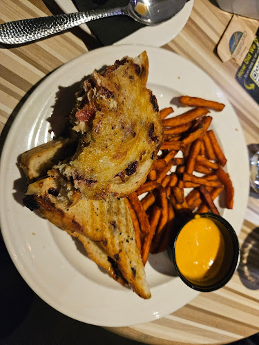 Opinii despre ROMEOs Kitchen + Spirits în Kamloops - Hospitality and gastronomy