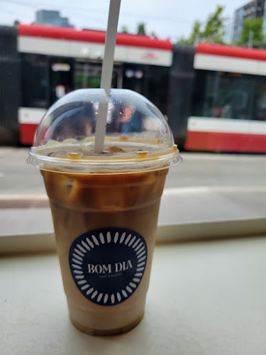 Comentarii opinii despre Bom Dia Café & Bakery - Queen