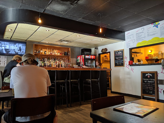 61 Sherbrook St, Winnipeg, MB R3C 2B3