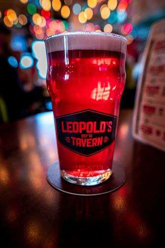 Leopold’s Tavern Warman - Hospitality and gastronomy