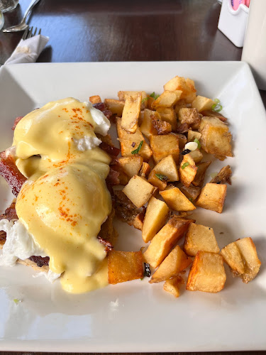 27133 Fraser Hwy, Aldergrove, BC V4W 3R2