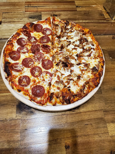 Opinii despre La Pita Halal Shawarma & Grill în Burlington - Hospitality and gastronomy